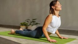 Strengthen, then lengthen – this 5-move mobility routine does both, says a personal trainer